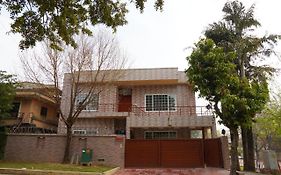 Grand Royal Hotel & Suites Near Centaurus Mall Islamabad